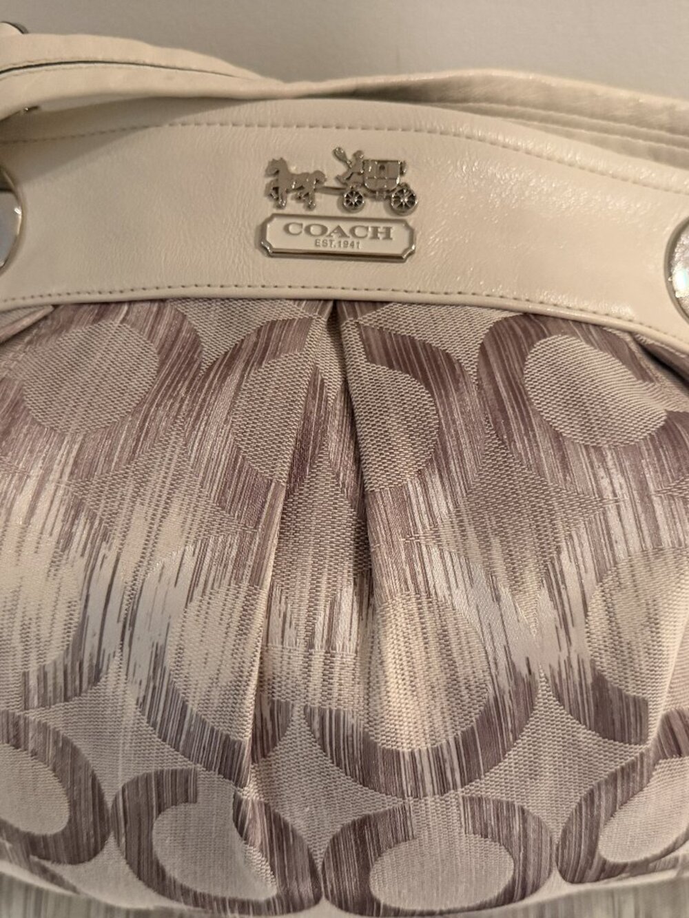 Coach Kristin Op Art Ikat Hobo Bag Cream Gray Pink 15031